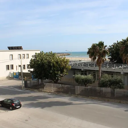 Vigata Sea Apartment *